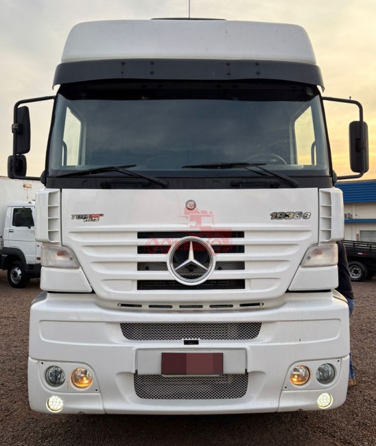 MB 1938 6x2 2005 