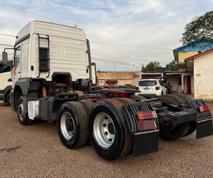 MB 1938 6x2 2005 