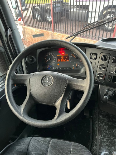 MB Axor 2544 6x2 2012