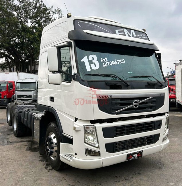 Volvo FM 370 6x2 Globetrotter 2013  Ishift