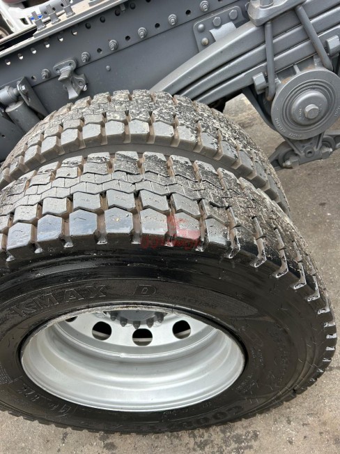 Volvo FM 370 6x2 Globetrotter 2013  Ishift