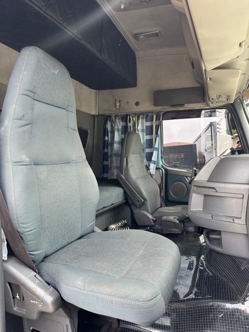Volvo FH460 4x2 Globetrotter 2014