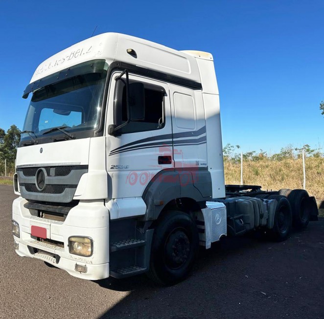 MB Axor 2536 6x2 2013