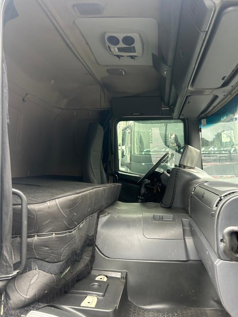 Scania P340 4x2 2011