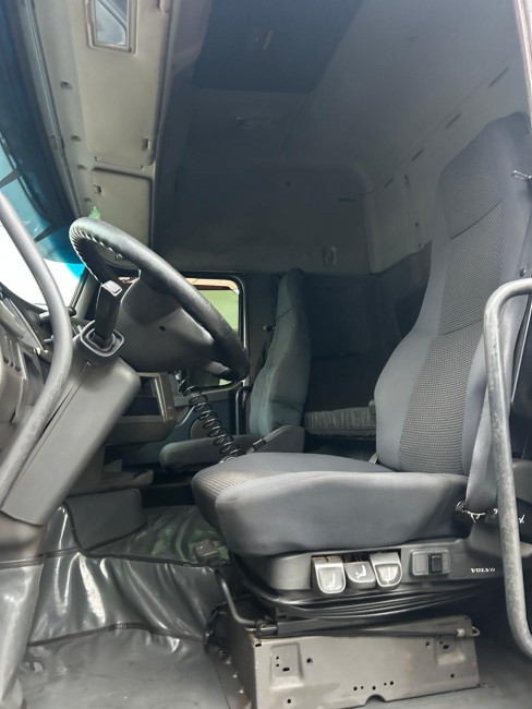 Volvo FH460 6x2 Globetrotter 2013 Ishift 
