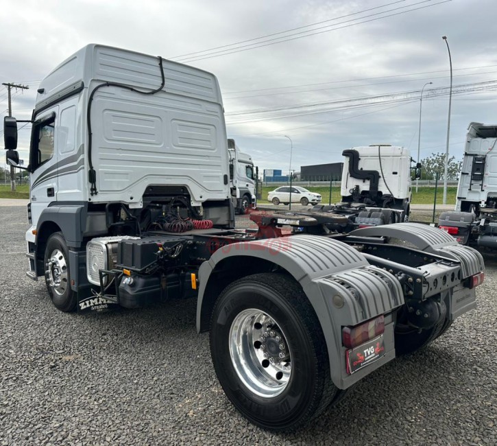 MB Axor 1933 4x2 2021