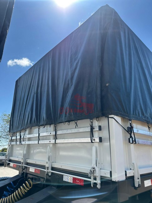 Bitrenzão Facchini 2019  9 eixos