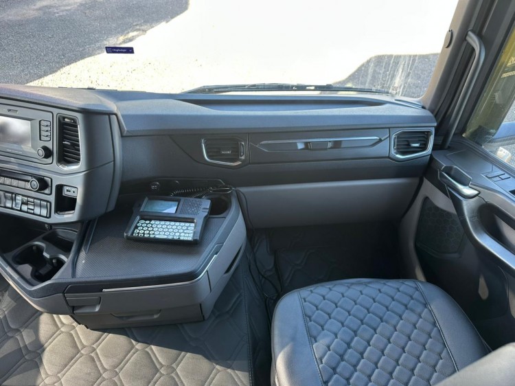 Scania R450 6x2 2020