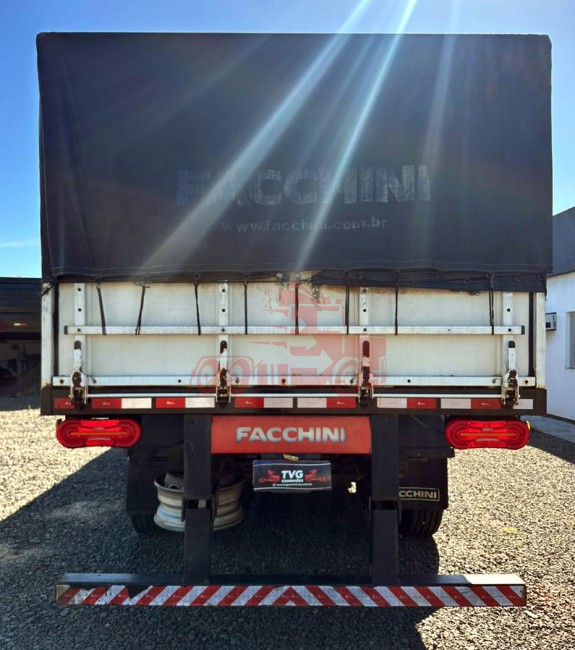 Carreta Graneleiro Facchini 4 eixos 2022