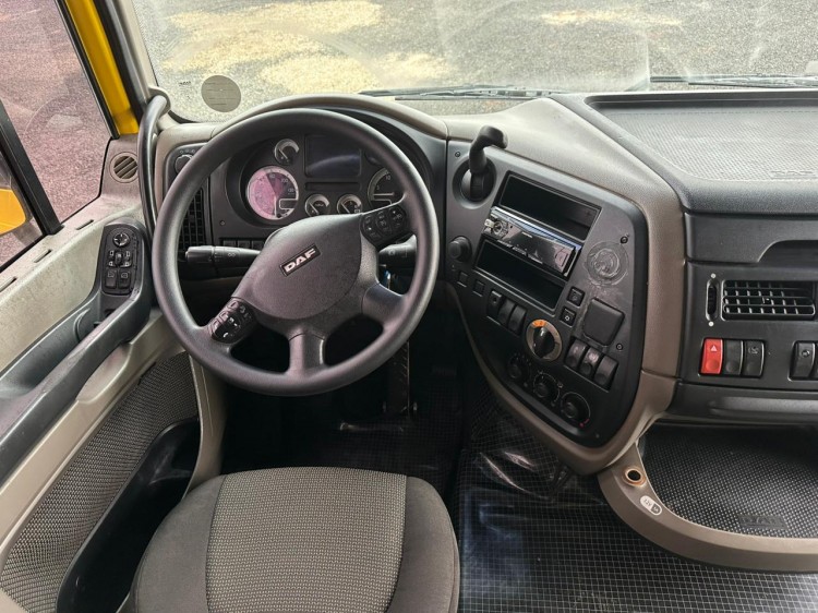 DAF XF 105 FTS 460 6x2 2017