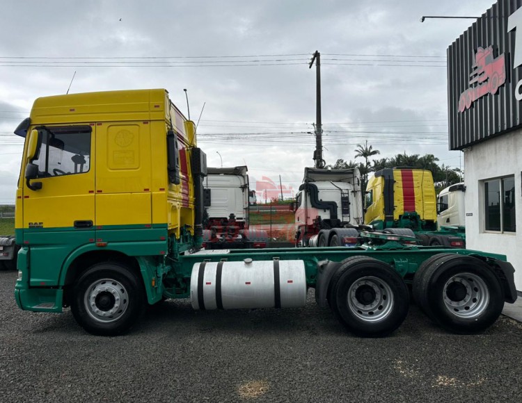 DAF XF 105 FTS 460 6x2 2017