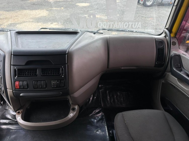 DAF XF 105 FTS 460 6x2 2017