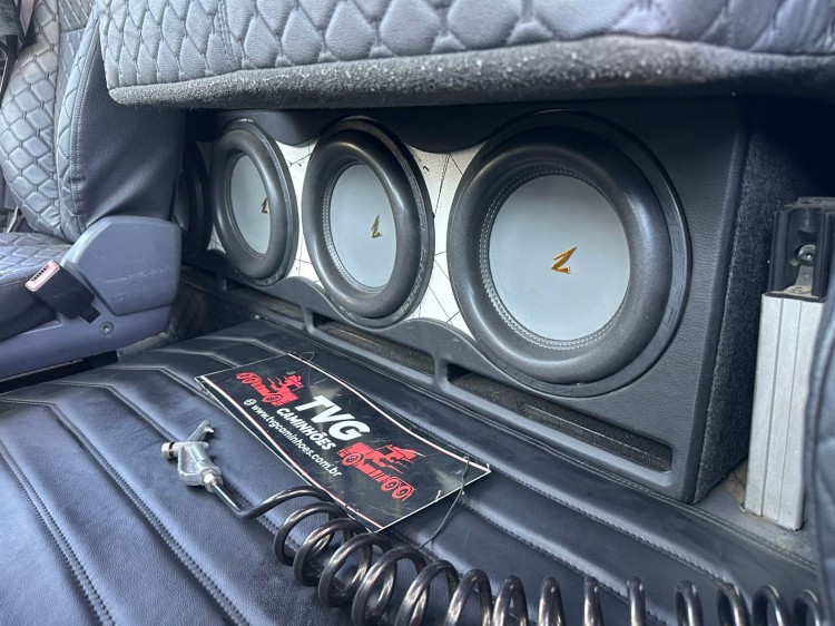 Scania R500 V8 6x2 Highline 2009 + Librelato 2 eixos 2024