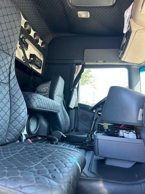 Scania R500 V8 6x2 Highline 2009 + Librelato 2 eixos 2024