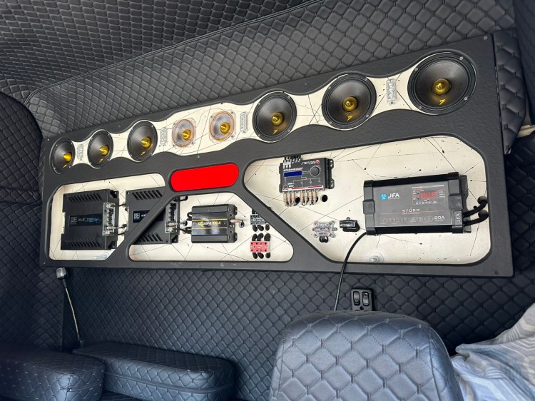 Scania R500 V8 6x2 Highline 2009 + Librelato 2 eixos 2024