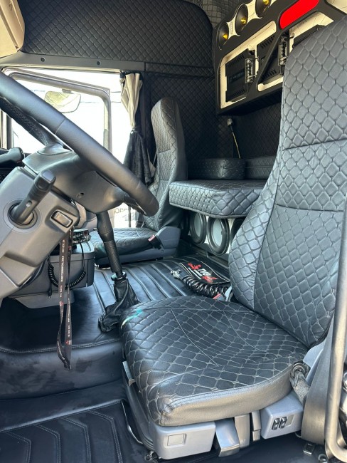 Scania R500 V8 6x2 Highline 2009 + Librelato 2 eixos 2024