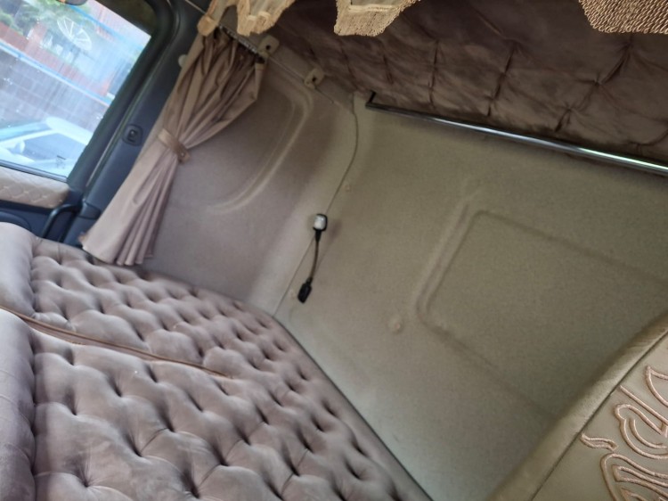 Scania R400 6x2 2013