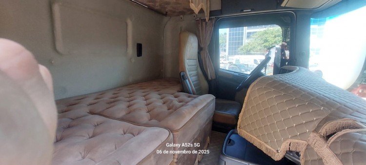 Scania R400 6x2 2013