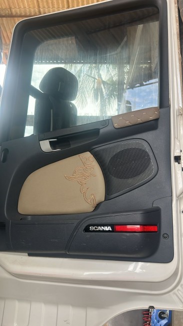 Scania R400 6x2 2013