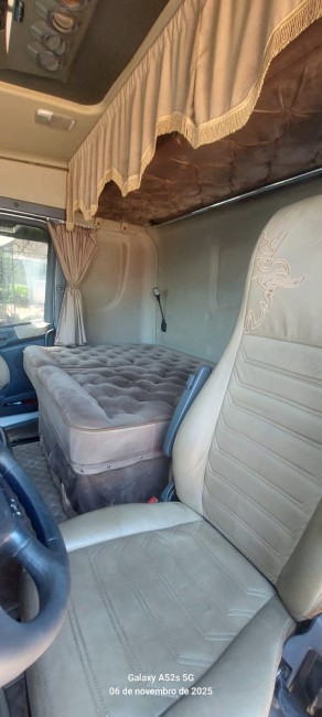 Scania R400 6x2 2013