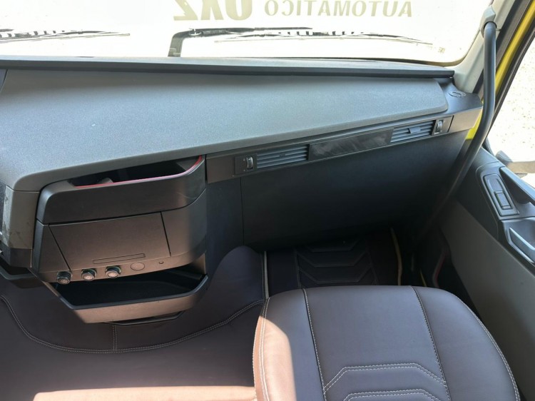 Volvo FH460 Globetrotter 6x2 2018