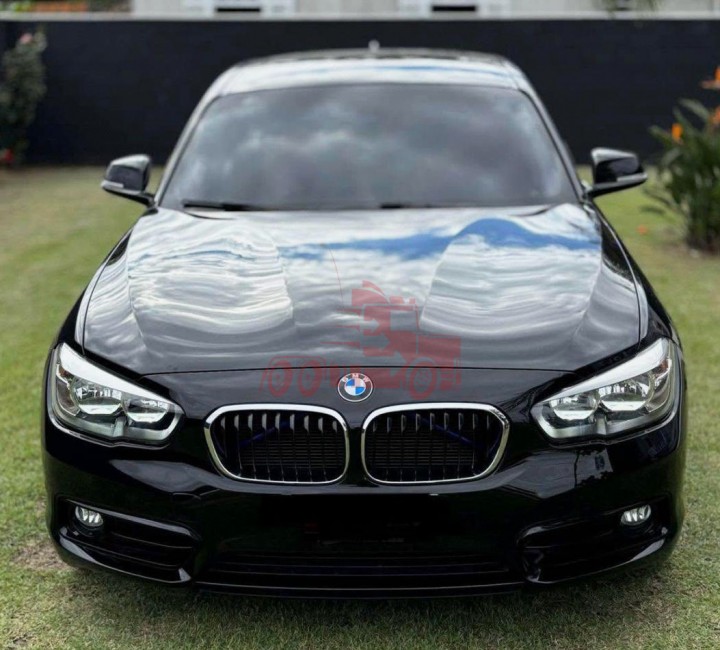 BMW 120i ActiveFlex 2.0 2016