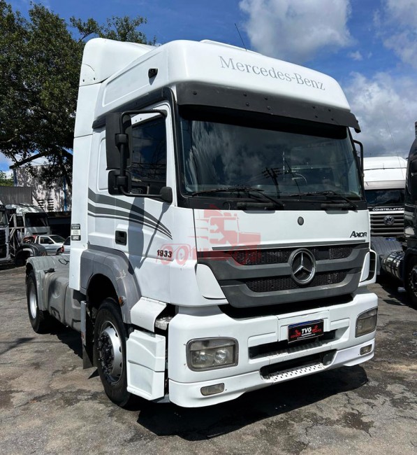 MB Axor 1933 4x2 2012 