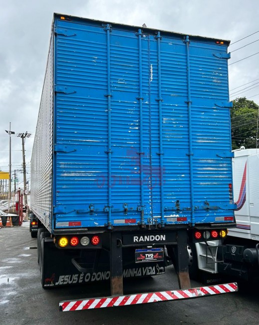 Carreta Baú Randon 2000 30 Paletes