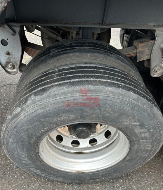 Carreta Baú Randon 2000 30 Paletes