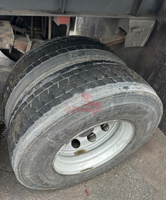 Carreta Baú Randon 2000 30 Paletes