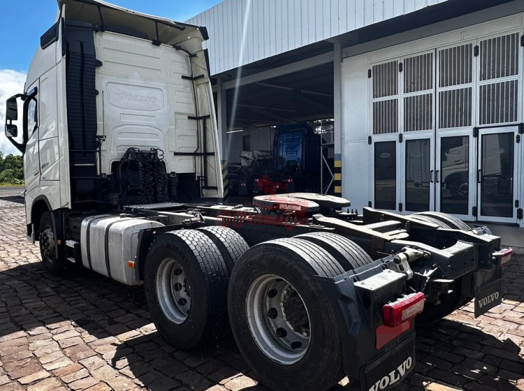 Volvo FH460 Globetrotter 6x2 2020 