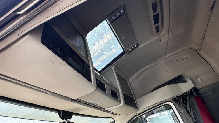 Volvo FH460 Globetrotter 6x2 2020 