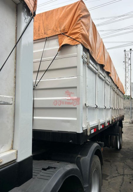 Bitrem Graneleiro Facchini 2008