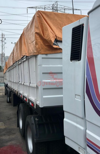 Bitrem Graneleiro Facchini 2008