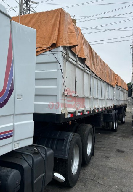 Bitrem Graneleiro Facchini 2008