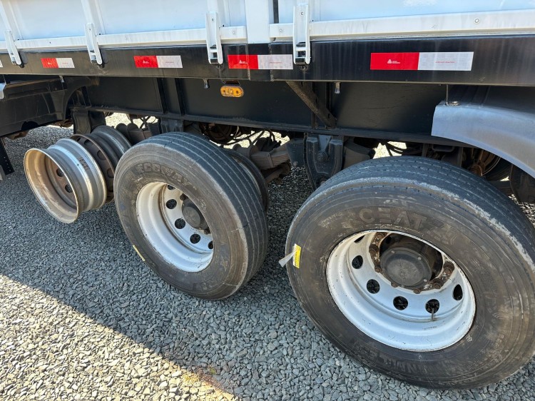 Carreta Graneleiro Facchini 4 Eixo 2023 