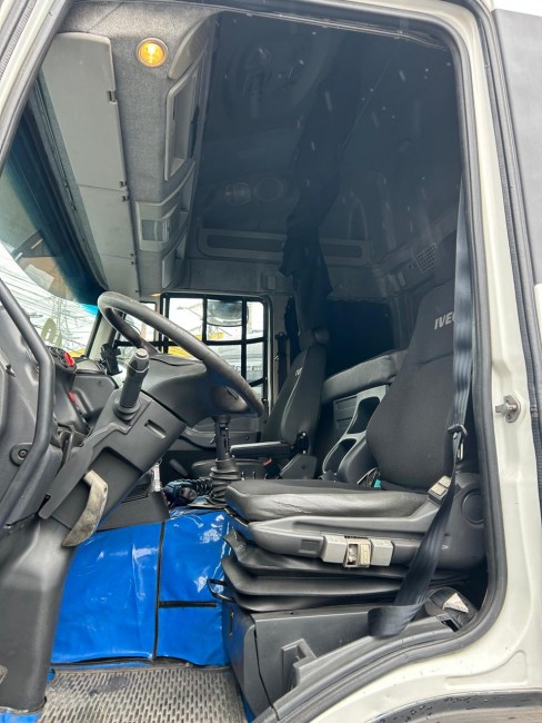 Iveco Stralis 360 4x2 2013