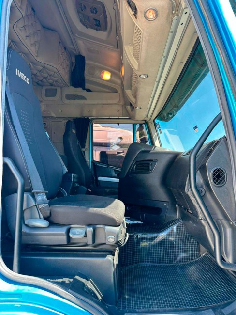 Iveco Hi-Way 440 6x2 2019