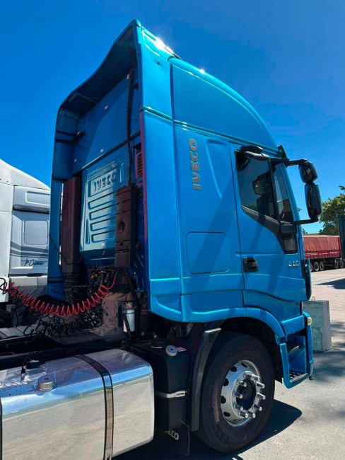 Iveco Hi-Way 440 6x2 2019