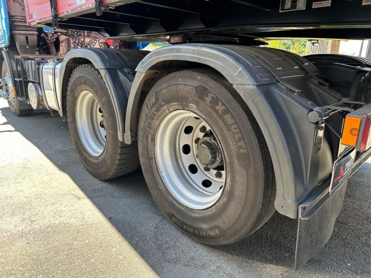 Iveco Hi-Way 440 6x2 2019