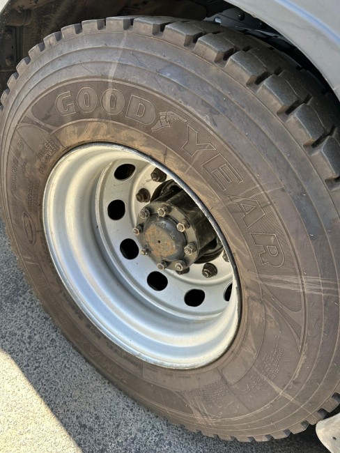 Iveco Hi-Way 440 6x2 2019