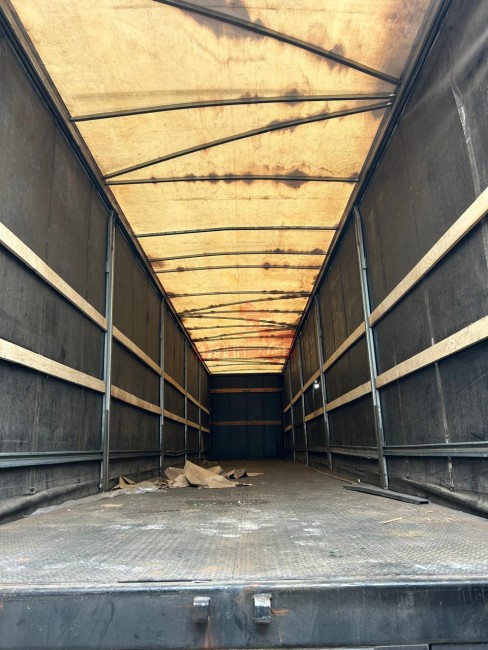 Baú Sider Randon 2019