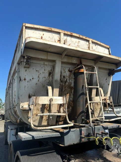 Caçamba Pastre LS 2008 50m³