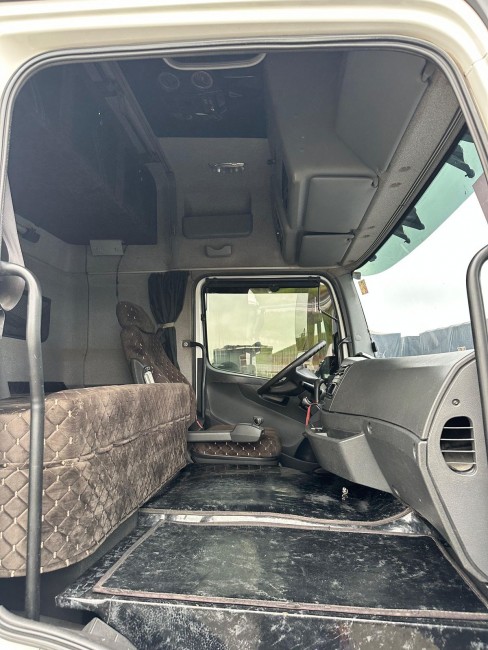 MB Axor 2544 6x2 2014