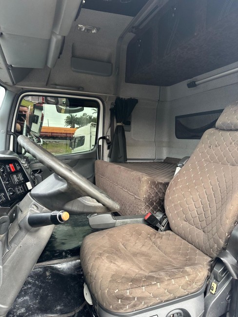 MB Axor 2544 6x2 2014