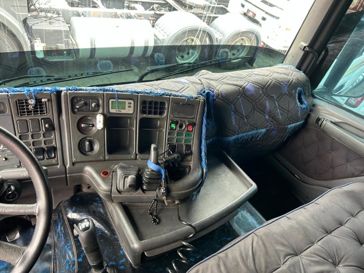 Scania 124 420 6x2 2007