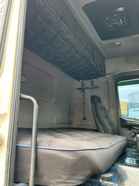 Scania 124 420 6x2 2007