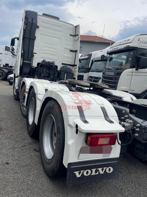 Volvo FH500 8x2 Globetrotter 2020