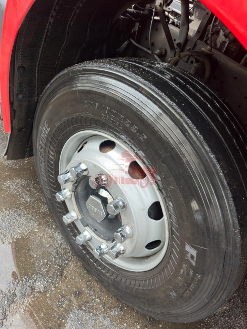 Iveco Hi-Way 440 6x2 2014 