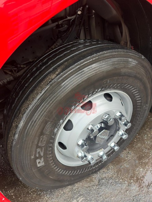 Iveco Hi-Way 440 6x2 2014 